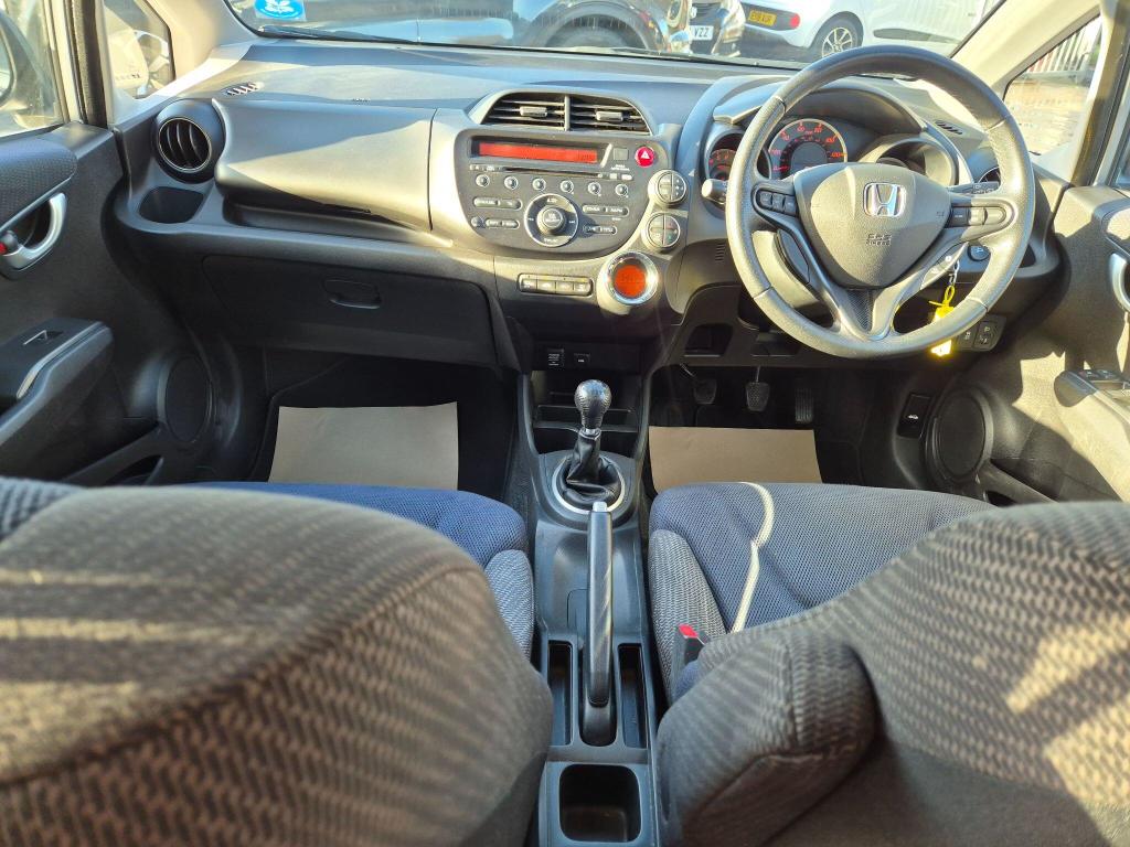 Used Honda Jazz 2015 for sale - 77187683: Photo 36