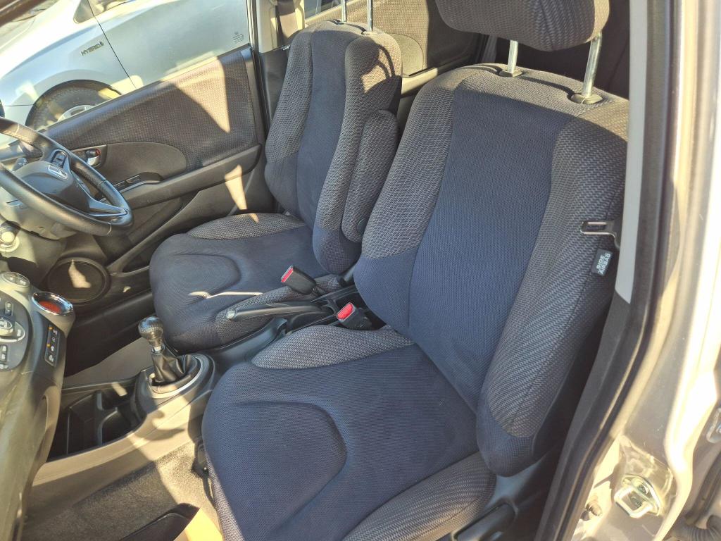 Used Honda Jazz 2015 for sale - 77187683: Photo 39