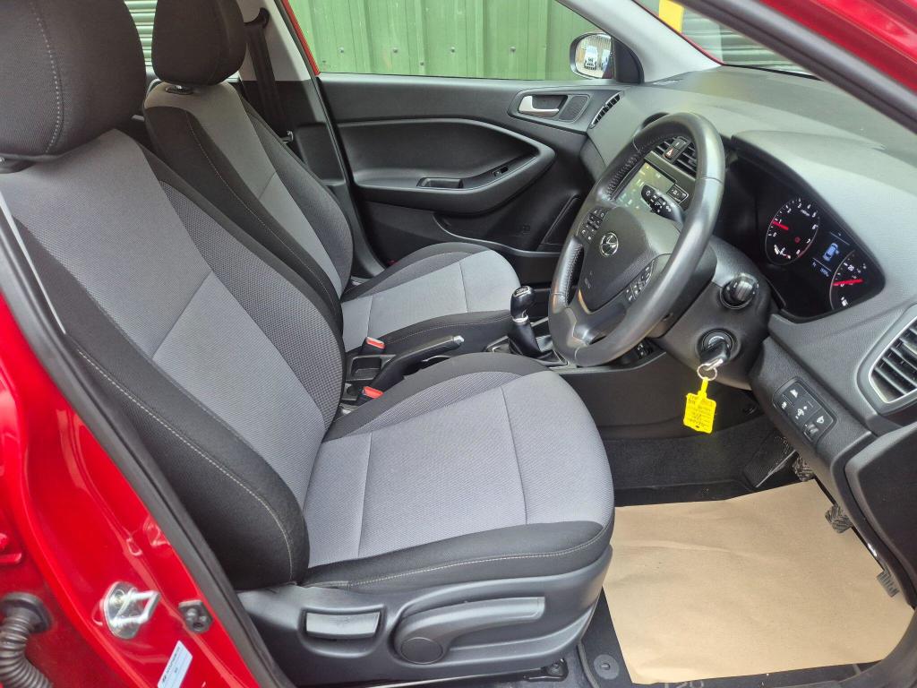 Used Hyundai i20 2019 for sale - 77220631: Photo 15