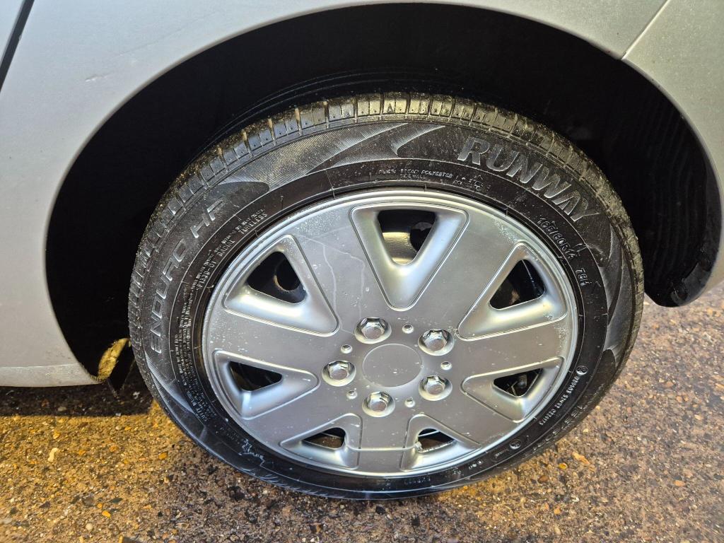 Used Kia Picanto 2012 for sale - 77152801: Photo 10