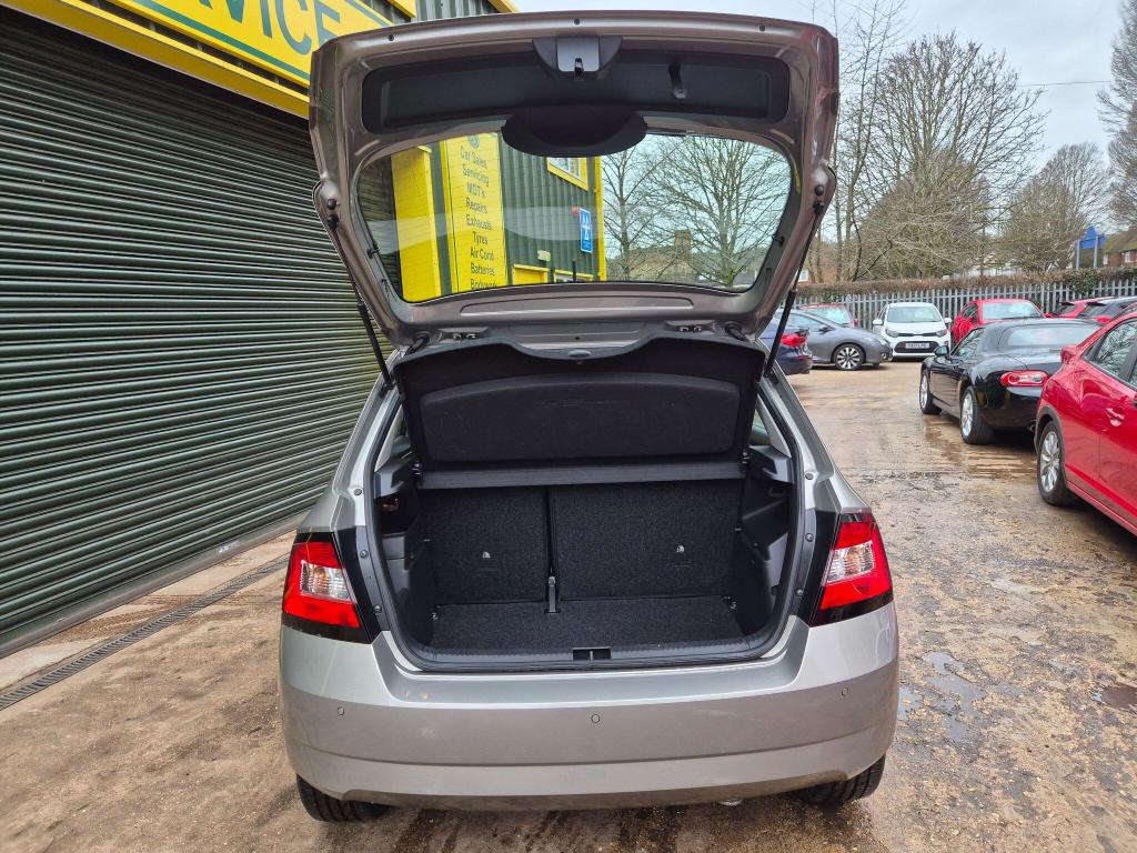 Used Skoda Fabia 2018 for sale - 77408744: Photo 35