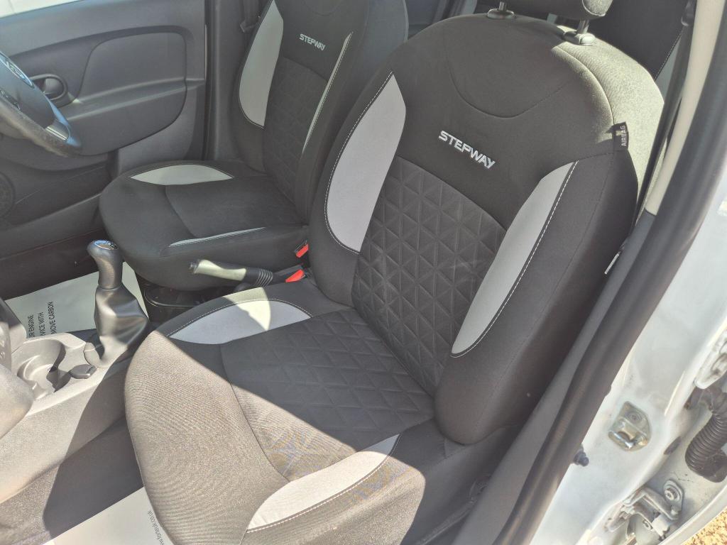 Used Dacia Sandero Stepway 2016 for sale - 77962103: Photo 37