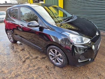 Used Hyundai i10 2018 for sale - 77310811: Photo