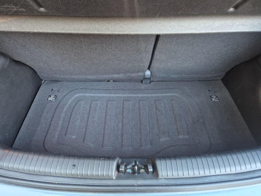 Used Hyundai i10 2015 for sale - 77034414: Photo 7