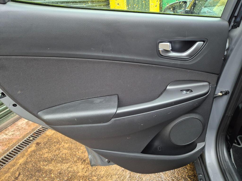 Used Hyundai KONA 2022 for sale - 77211619: Photo 41