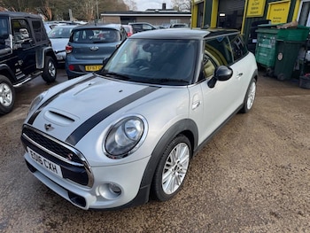 Used MINI Hatch 2016 for sale - 77506527: Photo