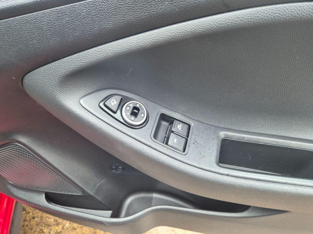 Used Hyundai i20 2017 for sale - 76787860: Photo 17