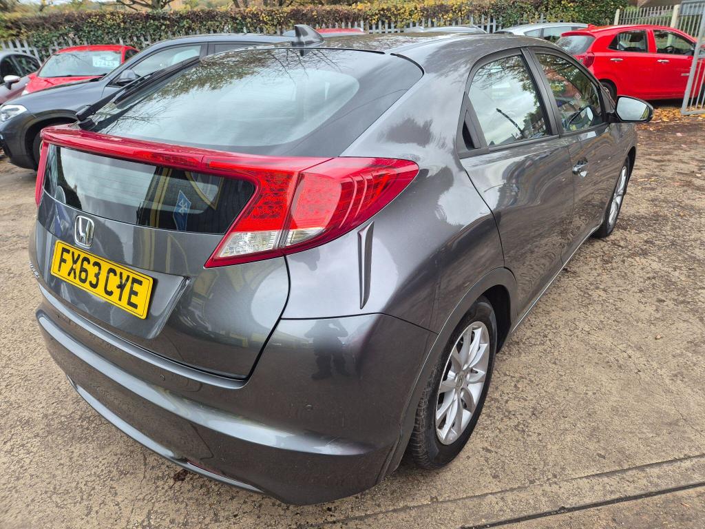 Used Honda Civic 2013 for sale - 77037572: Photo 7