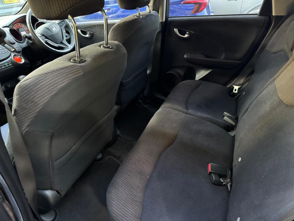 Used Honda Jazz 2013 for sale - 77962104: Photo 10