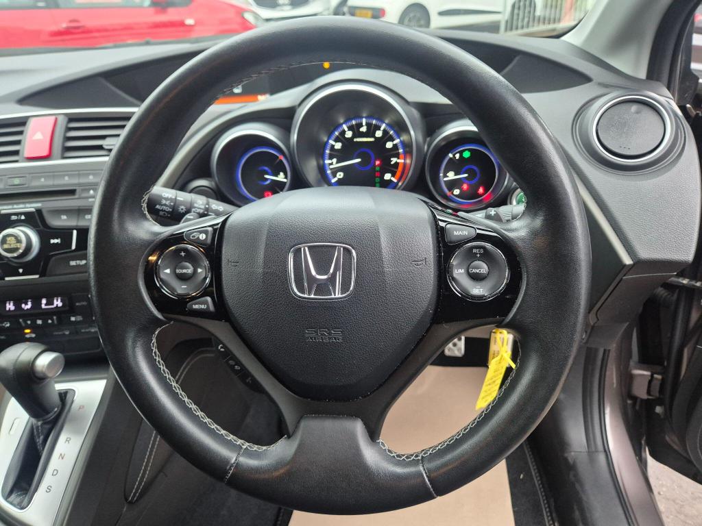 Used Honda Civic 2014 for sale - 77915929: Photo 19