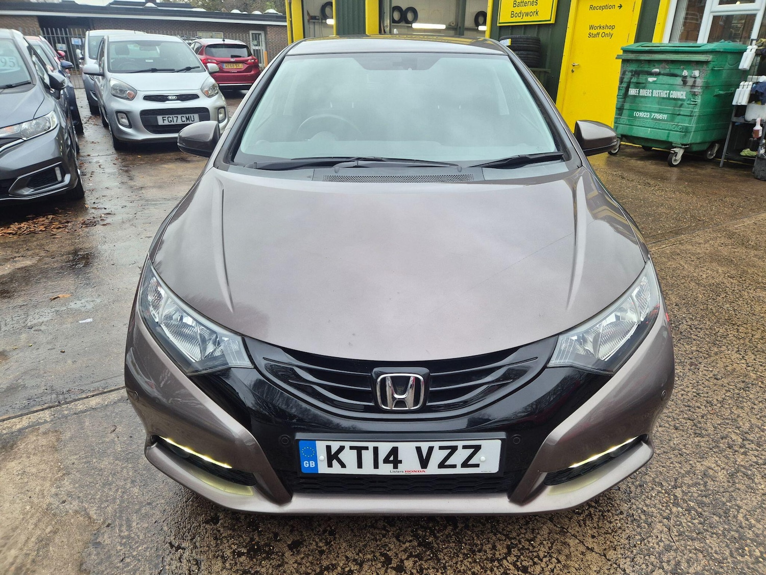 Used Honda Civic 2014 for sale - 76787817: Photo 2