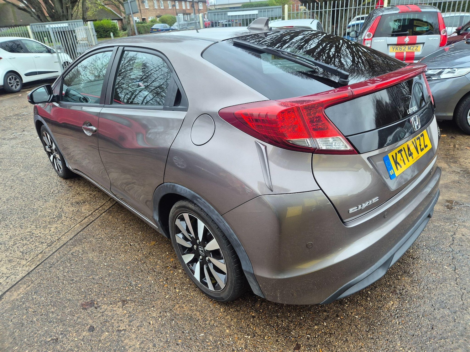 Used Honda Civic 2014 for sale - 76787817: Photo 9