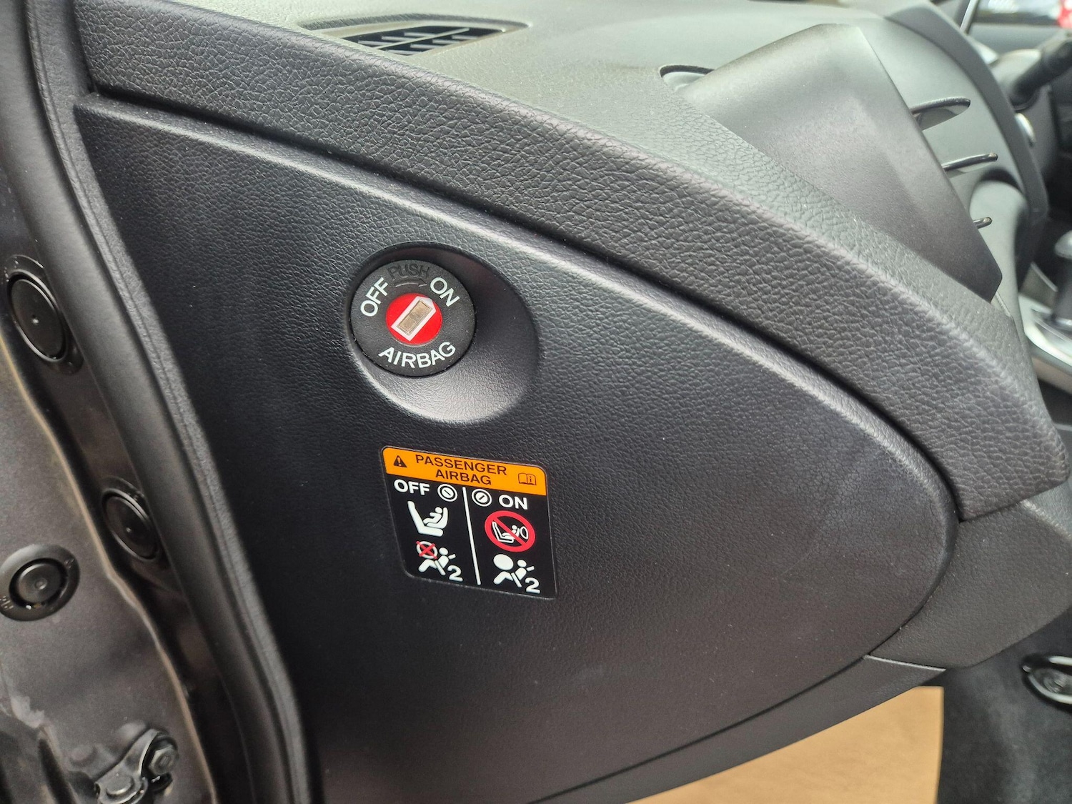 Used Honda Civic 2013 for sale - 76787848: Photo 45