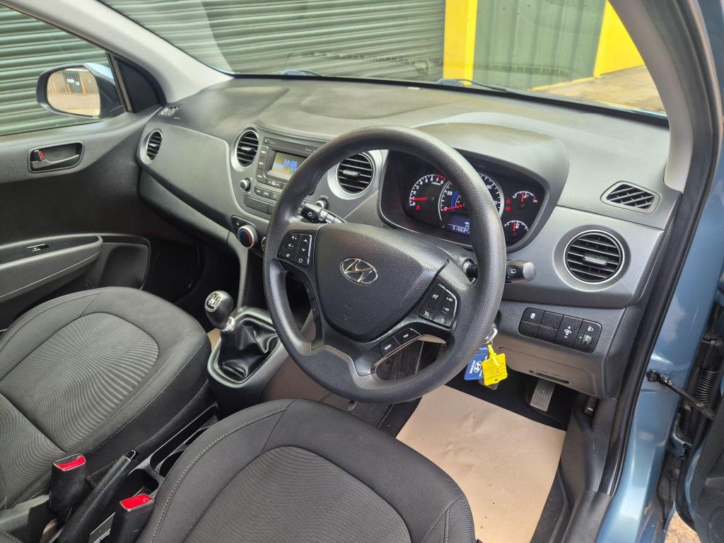 Used Hyundai i10 2017 for sale - 77034349: Photo 16
