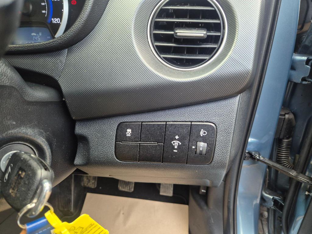 Used Hyundai i10 2017 for sale - 77034349: Photo 20