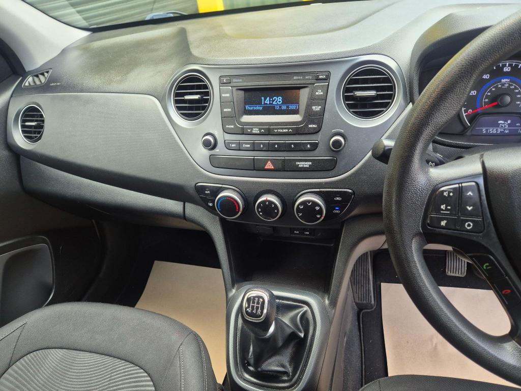 Used Hyundai i10 2017 for sale - 77034349: Photo 25