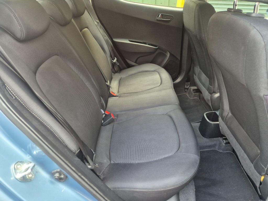 Used Hyundai i10 2017 for sale - 77034349: Photo 28