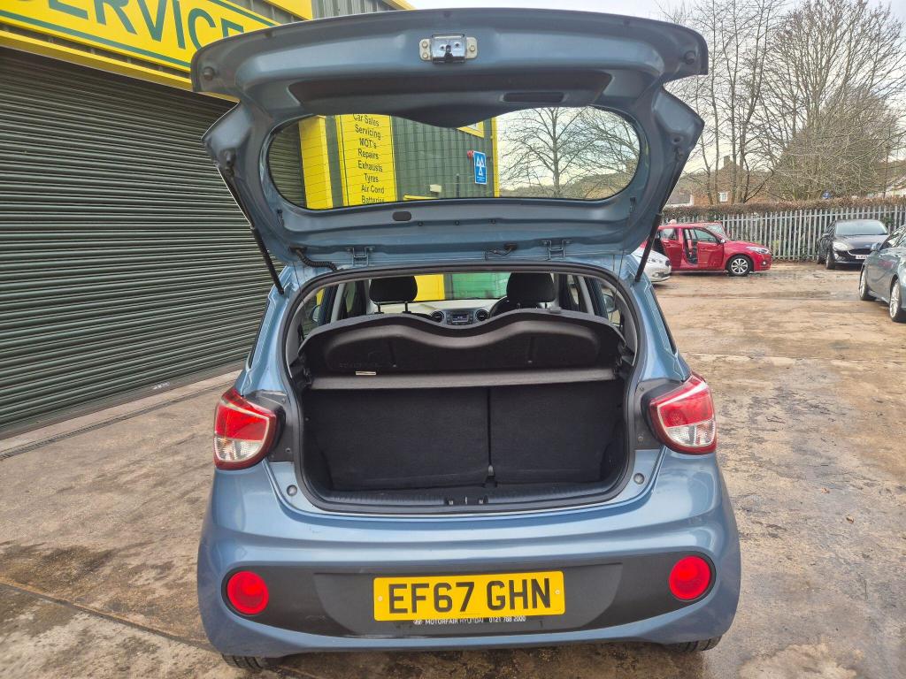 Used Hyundai i10 2017 for sale - 77034349: Photo 31