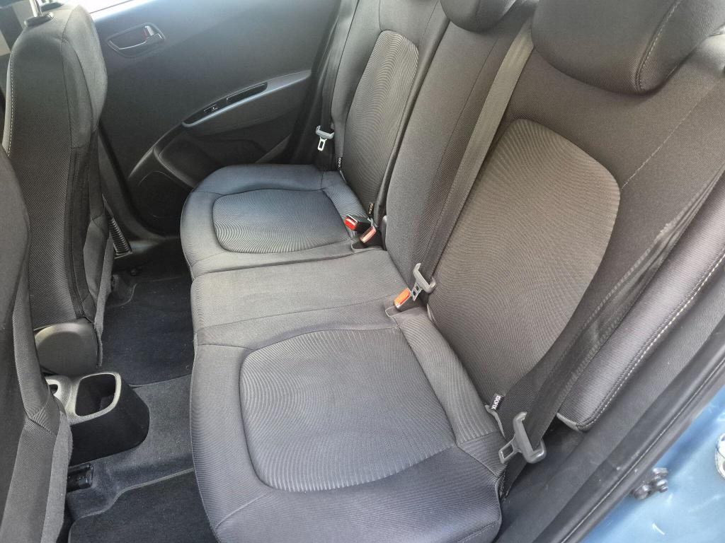 Used Hyundai i10 2017 for sale - 77034349: Photo 36