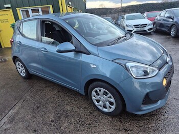 Used Hyundai i10 2017 for sale - 77034349: Photo