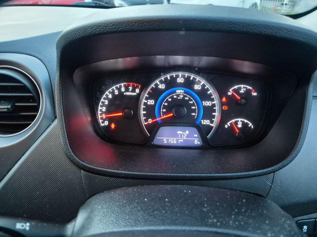 Used Hyundai i10 2017 for sale - 77034349: Photo 5