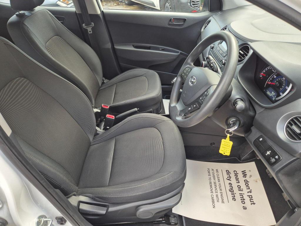 Used Hyundai i10 2017 for sale - 77034345: Photo 13