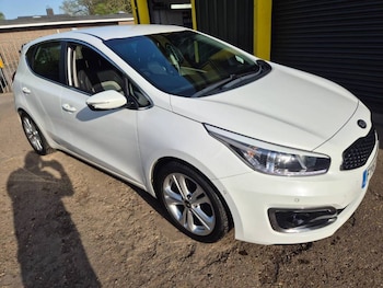 Used Kia Ceed 2017 for sale - 78340772: Photo