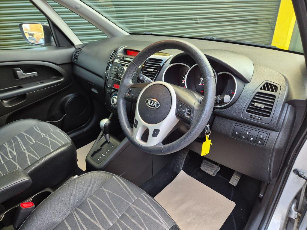 Used Kia Venga 2012 for sale - 77233909: Photo 17