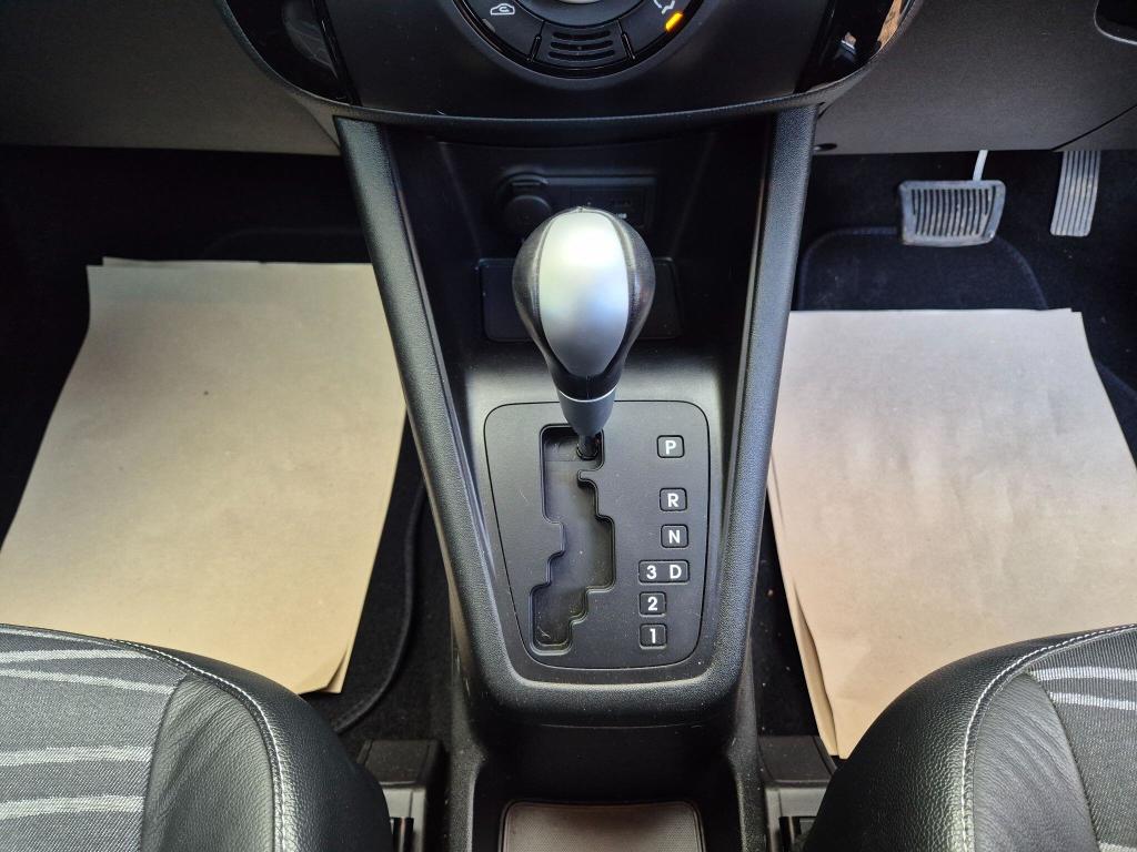 Used Kia Venga 2012 for sale - 77233909: Photo 29