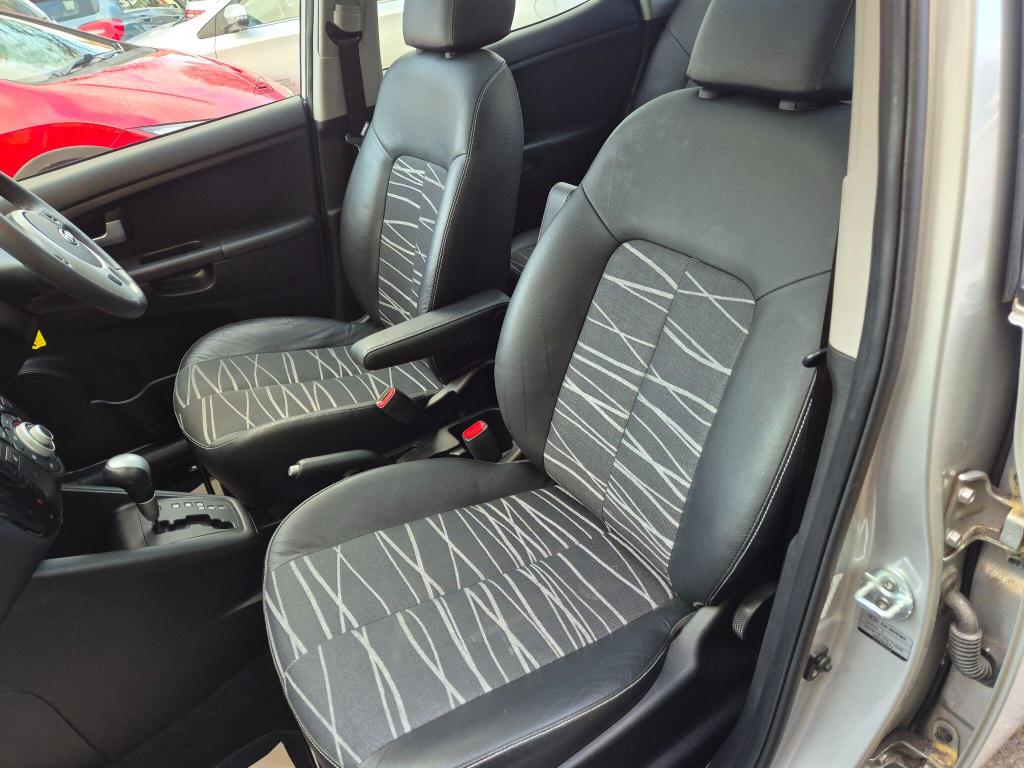 Used Kia Venga 2012 for sale - 77233909: Photo 48