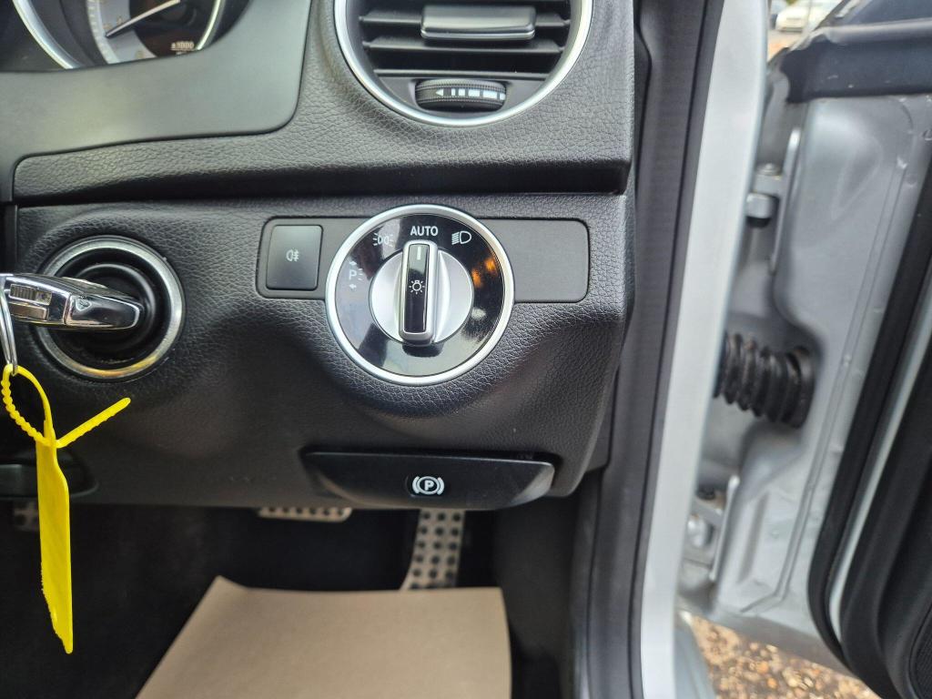 Used Mercedes-Benz C Class 2013 for sale - 77023042: Photo 18