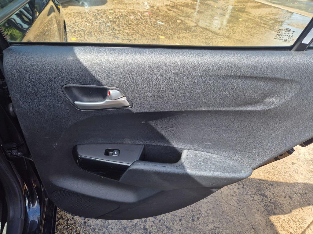 Used Kia Picanto 2018 for sale - 77048561: Photo 32