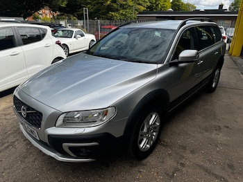 Used Volvo XC70 2016 for sale - 79597239: Photo