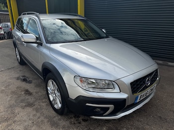 Used Volvo XC70 2016 for sale - 79597239: Photo