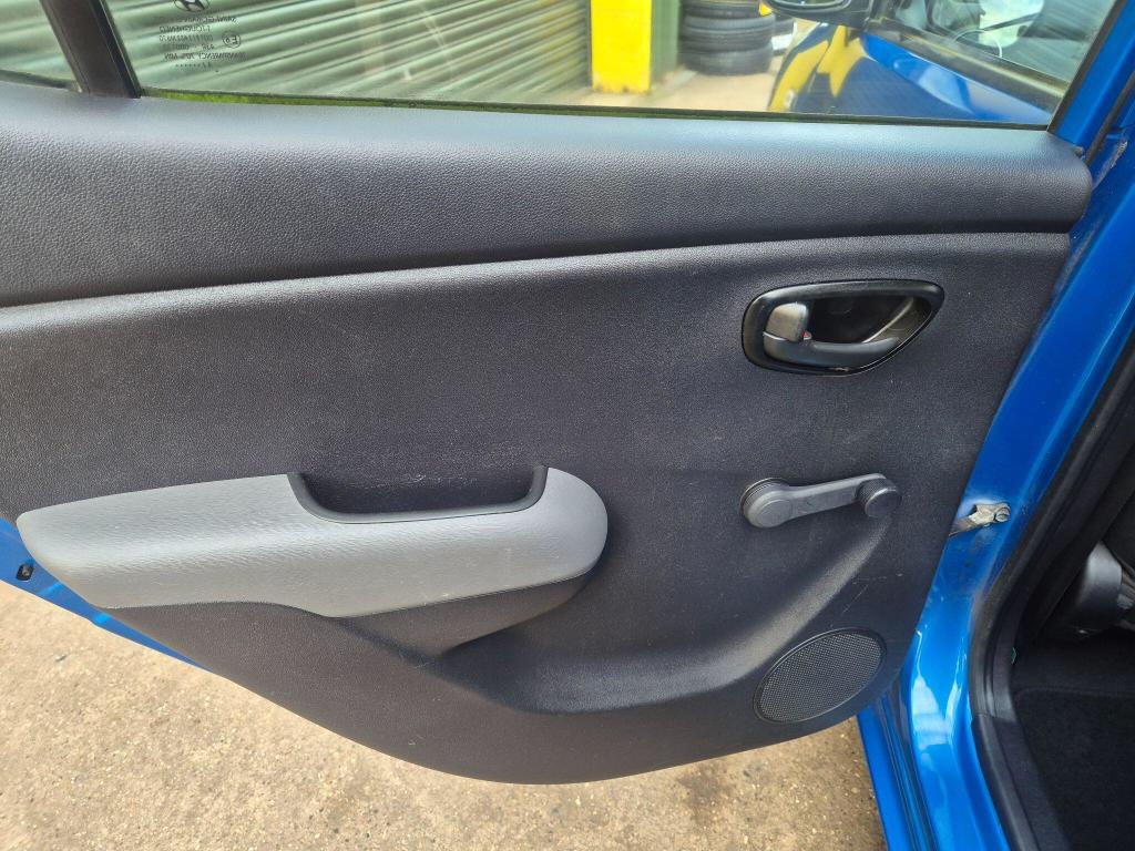 Used Hyundai i10 2009 for sale - 77747501: Photo 31