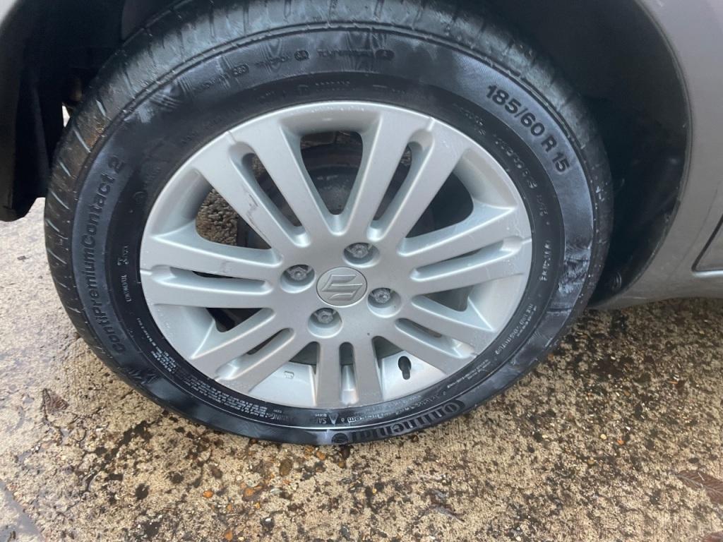 Used Suzuki Splash 2012 for sale - 76787853: Photo 10