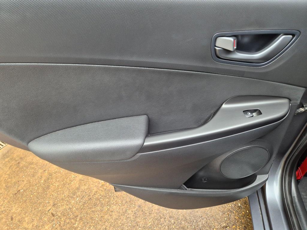 Used Hyundai KONA 2019 for sale - 77641898: Photo 51