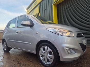 Used Hyundai i10 2013 for sale - 77233907: Photo