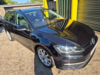 Used Volkswagen Golf 2020 for sale - 79467781: Photo