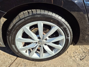 Used Volkswagen Golf 2020 for sale - 79467781: Photo