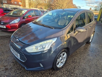 2013 - 1.4 Zetec 5dr