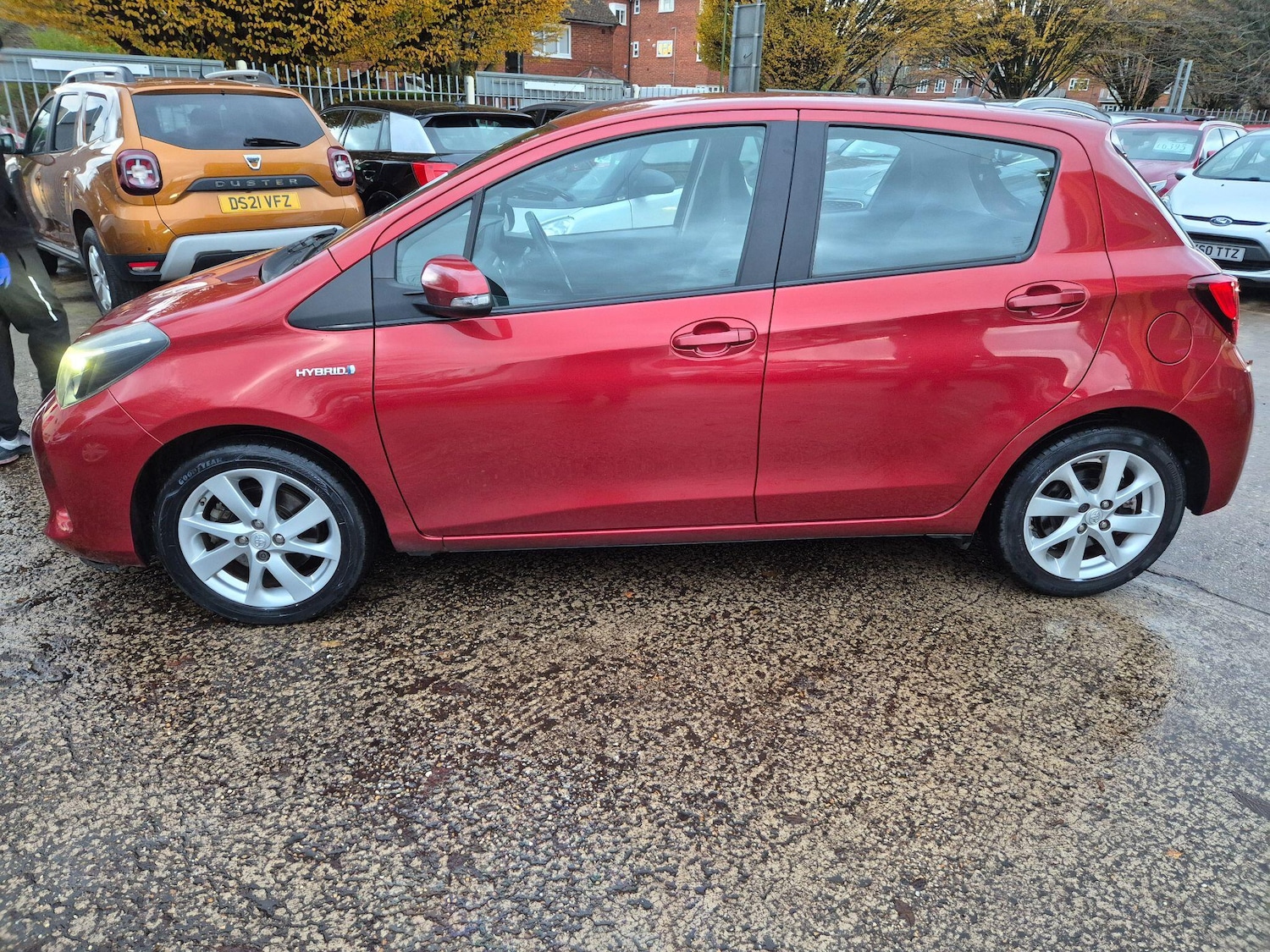 Used Toyota Yaris 2015 for sale - 76787841: Photo 11