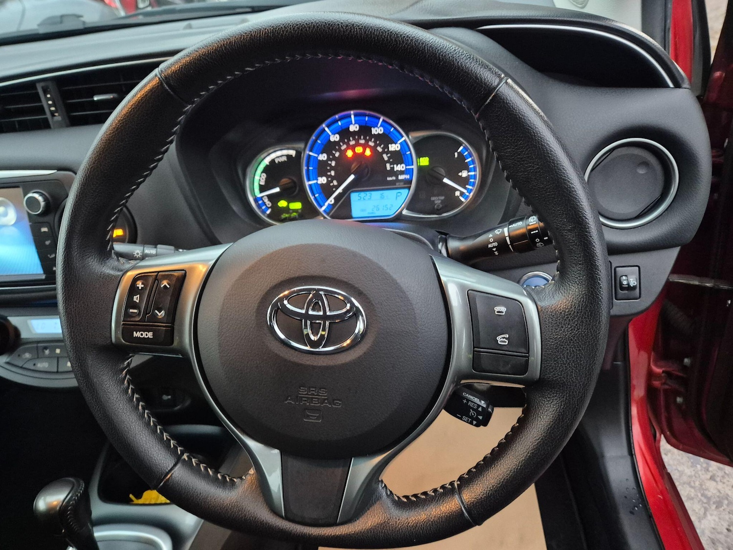 Used Toyota Yaris 2015 for sale - 76787841: Photo 19