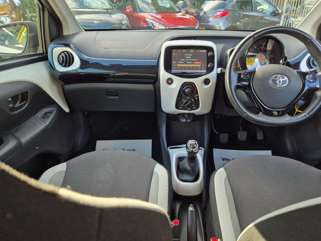 Used Toyota AYGO 2015 for sale - 77023054: Photo 34