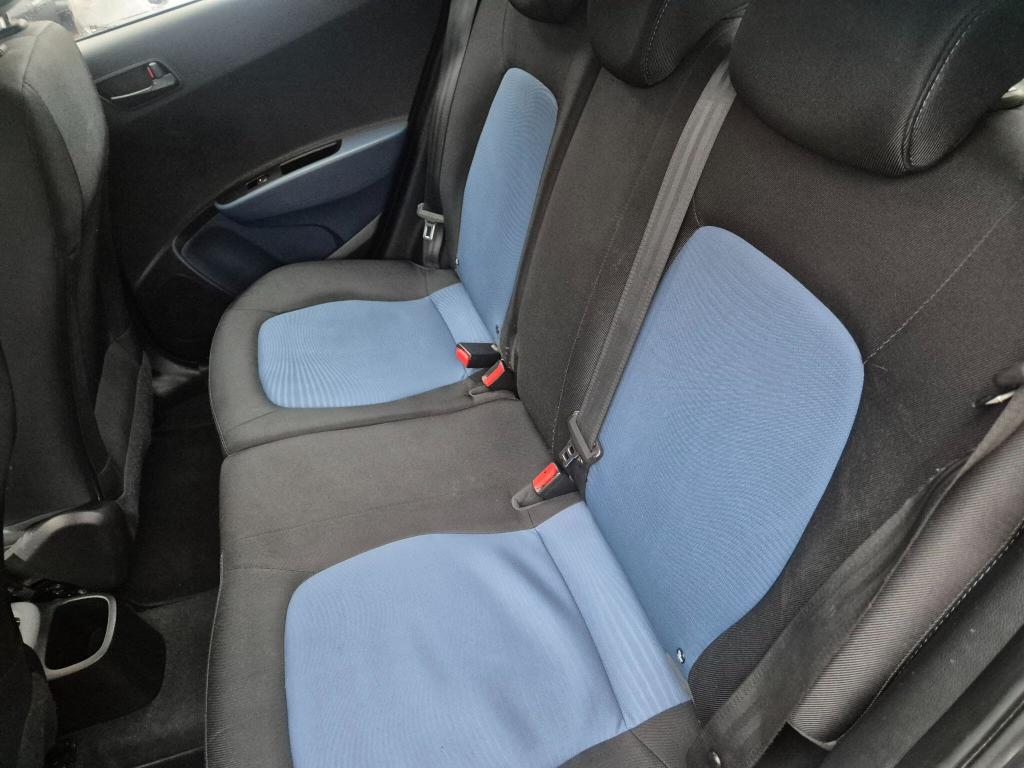 Used Hyundai i10 2017 for sale - 77501603: Photo 34