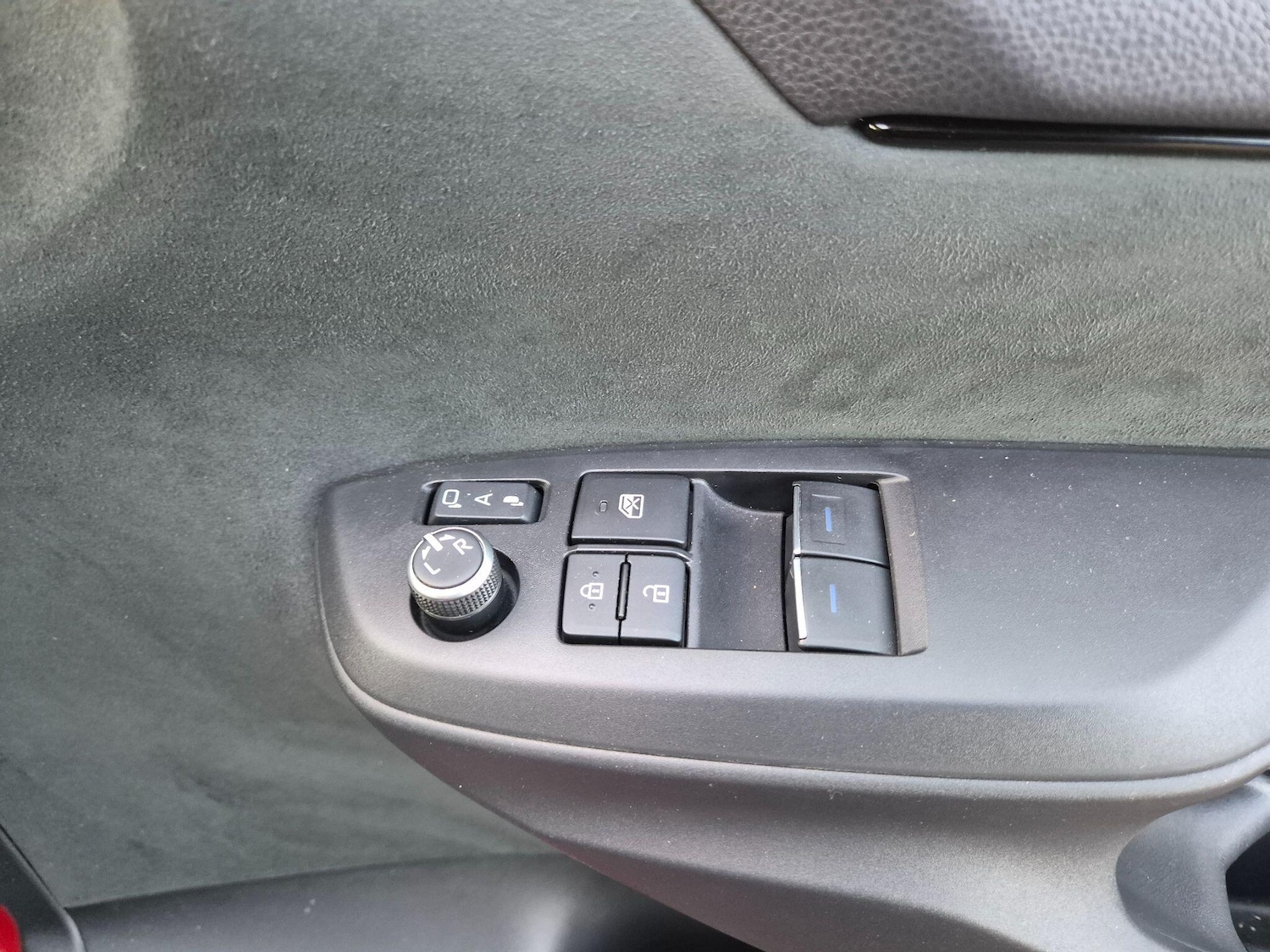 Used Toyota Yaris 2021 for sale - 76787843: Photo 17