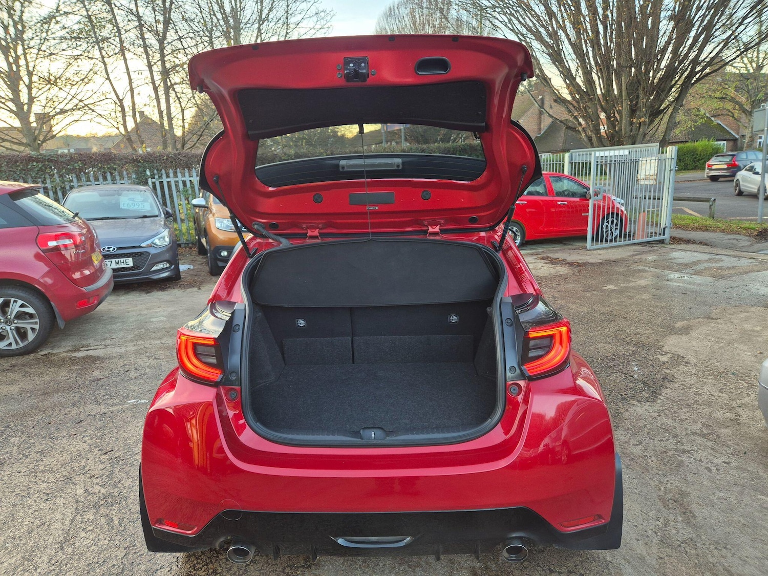 Used Toyota Yaris 2021 for sale - 76787843: Photo 34