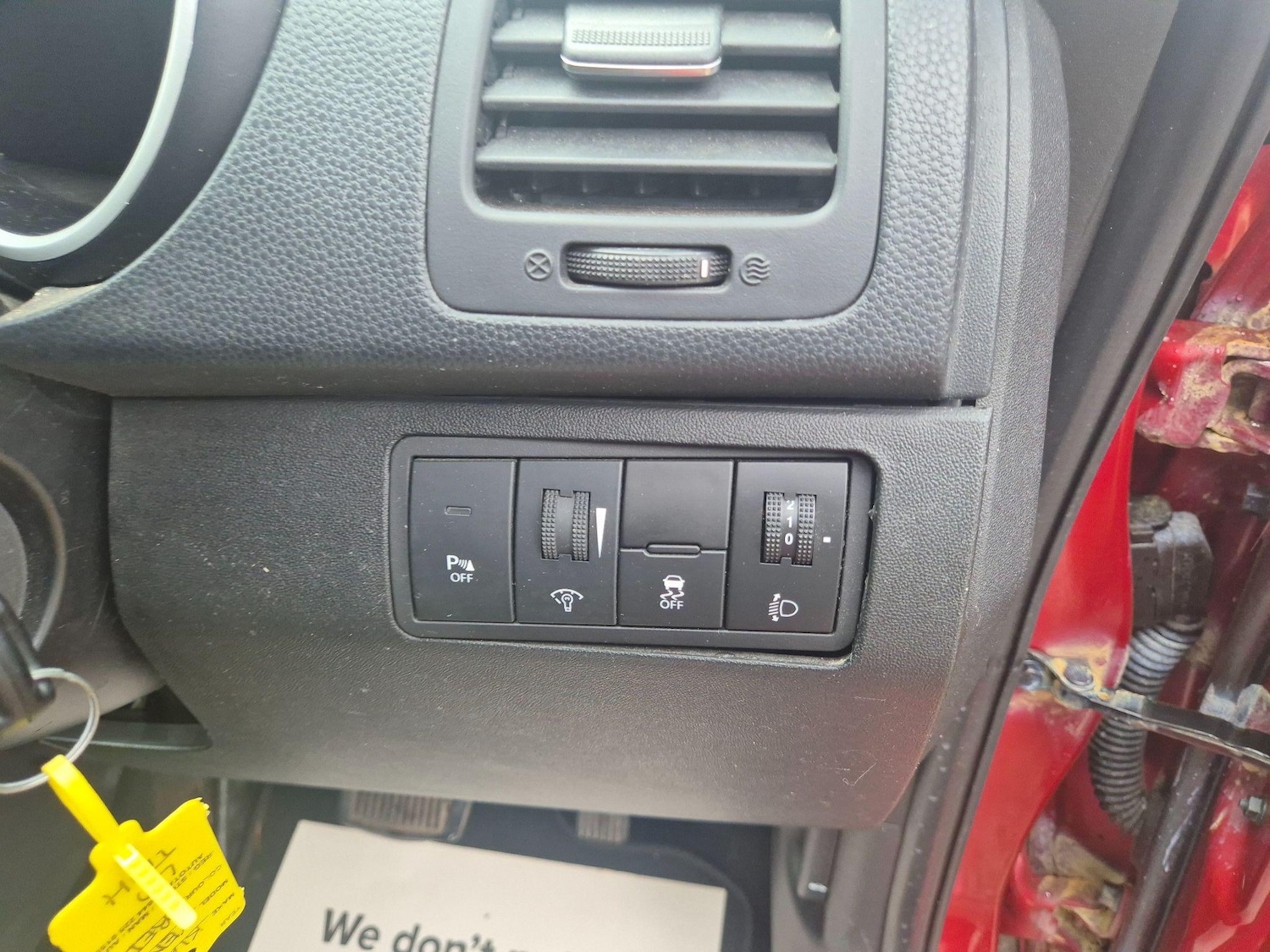 Used Kia Venga 2015 for sale - 76787858: Photo 13