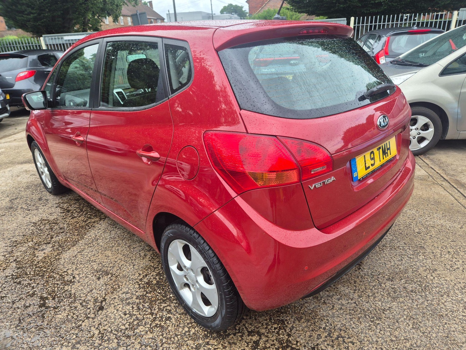 Used Kia Venga 2015 for sale - 76787858: Photo 9