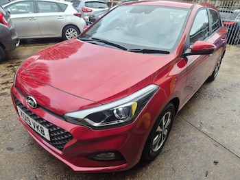 Used Hyundai i20 2019 for sale - 78452606: Photo